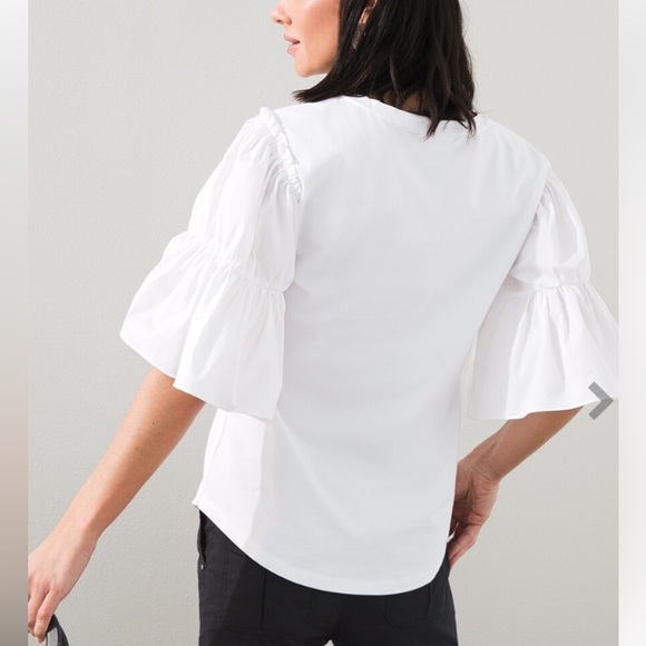 Chico's Size 4, XXL, Knit Woven Tier Alabaster Blouse, Wide ruffle bell sleeves - Picture 2 of 12